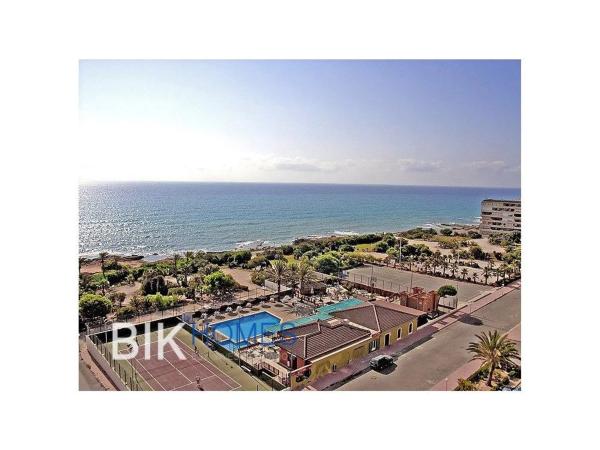 Piso en Barrio Cabo Cervera