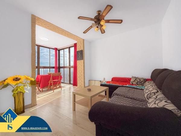 Piso en Barrio Cabo Cervera