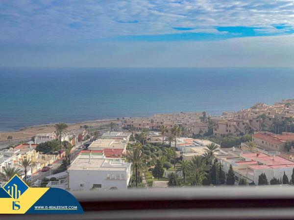 Piso en Barrio Cabo Cervera