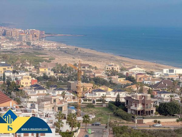 Piso en Barrio Cabo Cervera