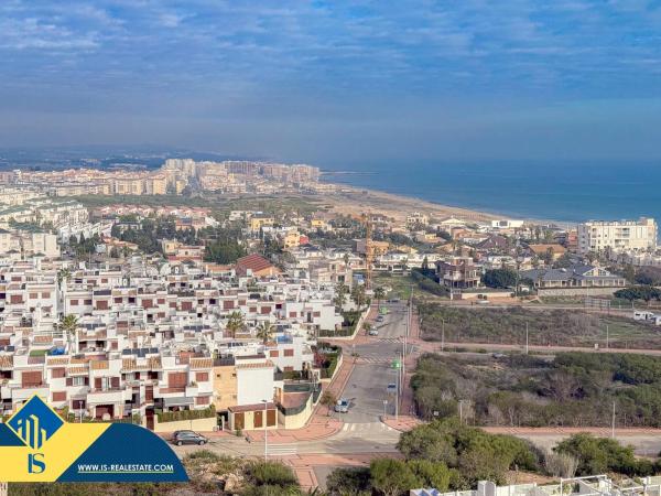 Piso en Barrio Cabo Cervera