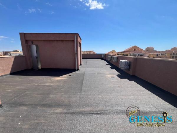 Ático en avenida Suiza, 66