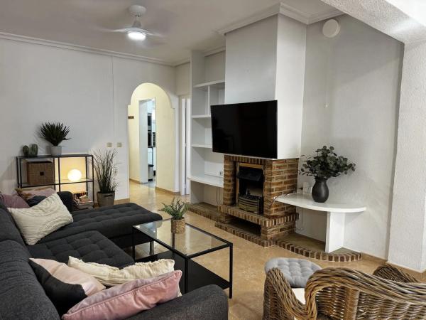 Chalet en calle Sauce, 65