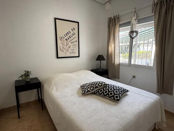 Chalet en calle Sauce, 65