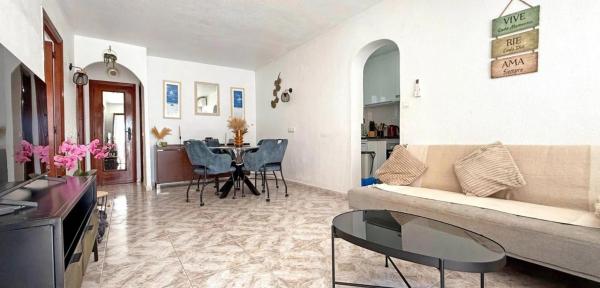 Piso en Barrio Cabo Cervera