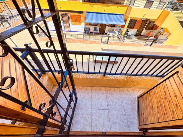 Chalet pareado en avenida Suiza