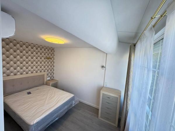 Dúplex en Barrio Cabo Cervera