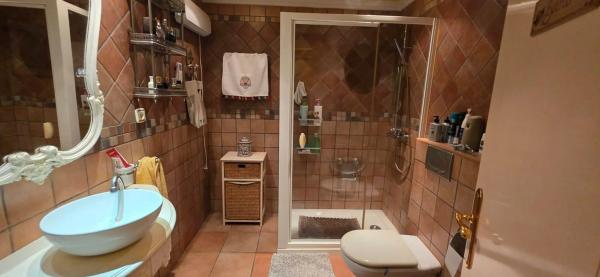 Piso en calle Geraneos, 64