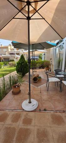 Piso en calle Geraneos, 64