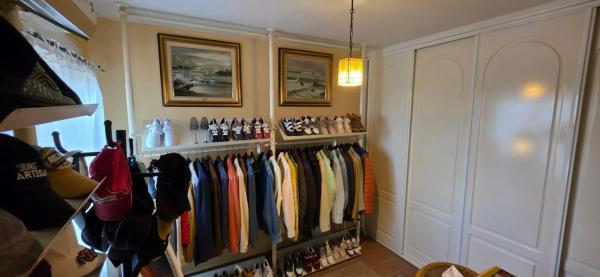 Piso en calle Geraneos, 64