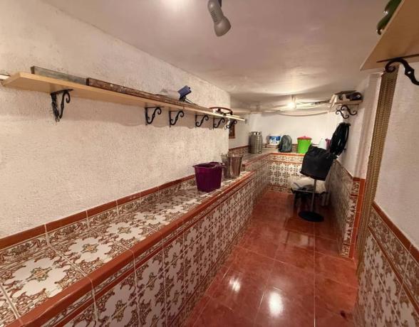 Chalet pareado en calle Sauce, 65