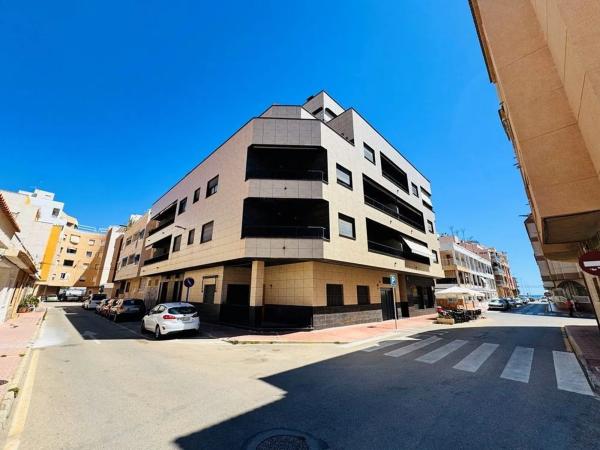 Piso en avenida del Mediterráneo