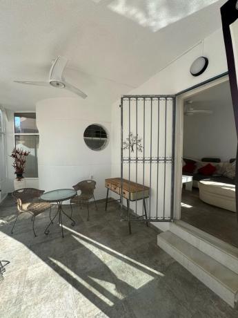 Chalet adosado en calle Azor, 19