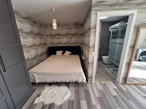 Estudio en Barrio La Siesta - El Salado - Torreta