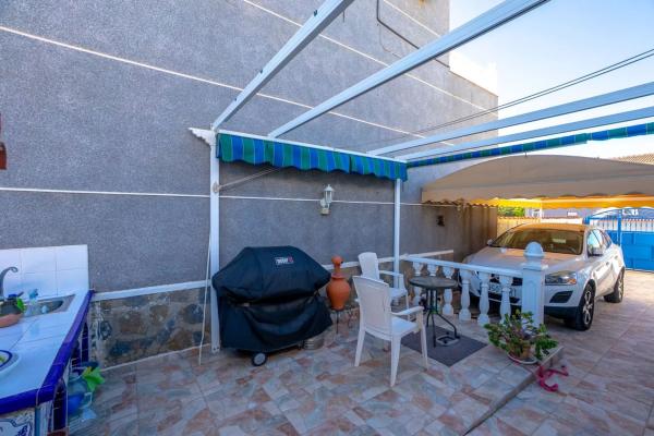 Chalet en calle Sádaba s/n