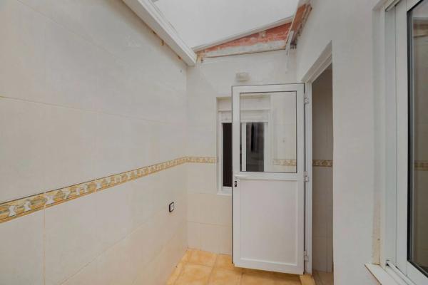 Chalet pareado en calle Rafael Molina Lagartijo