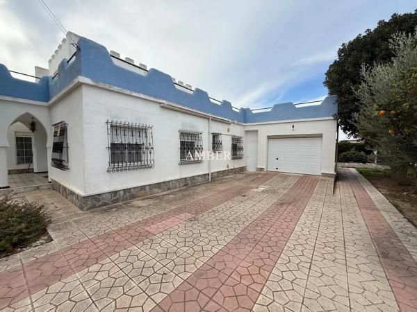 Casa independiente en calle Fernando de Rojas, 27