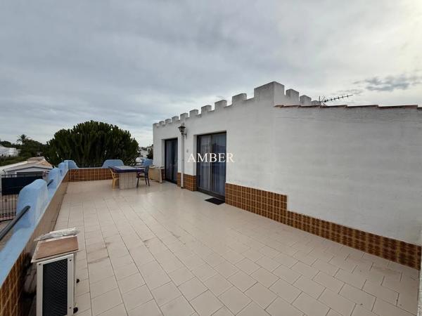 Casa independiente en calle Fernando de Rojas, 27