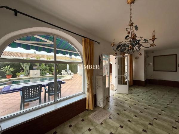 Casa independiente en calle Fernando de Rojas, 27