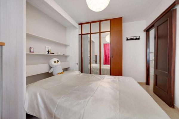 Piso en avenida Robleda