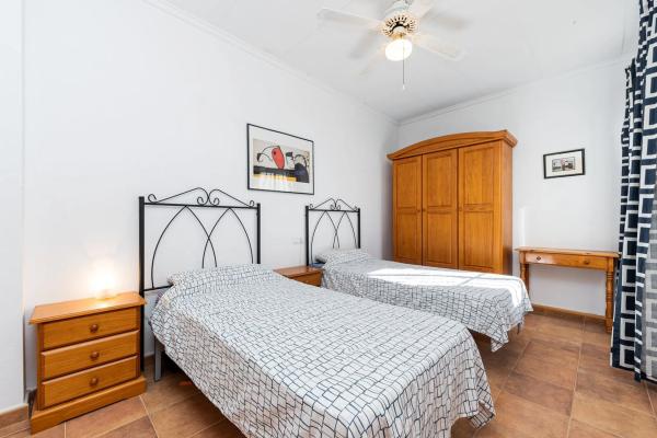 Chalet pareado en CL Mozart, 407