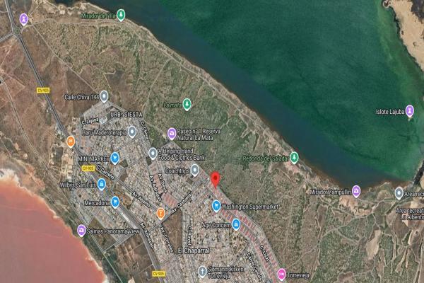 Chalet pareado en calle Mozart