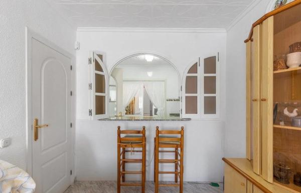 Chalet adosado en calle Luna