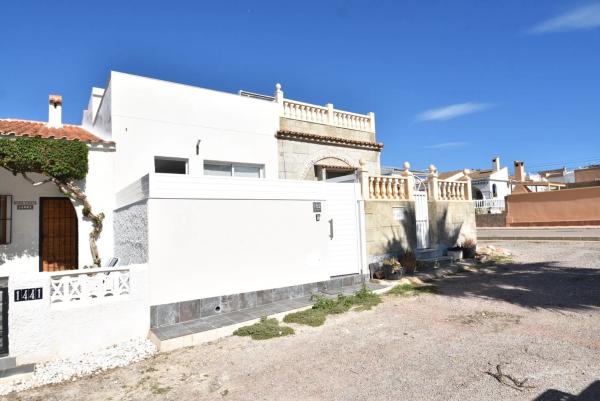 Chalet en Barrio La Siesta - El Salado - Torreta