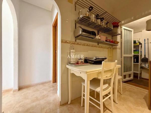 Chalet adosado en Ur Hondo El, 3