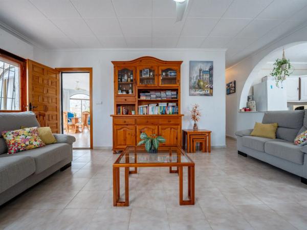 Chalet en Barrio La Siesta - El Salado - Torreta