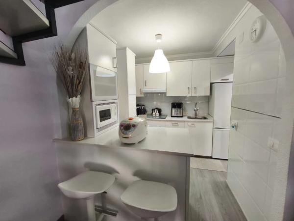 Chalet adosado en calle Salvador Dalí