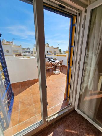 Chalet pareado en calle Pilar Lorengar s/n