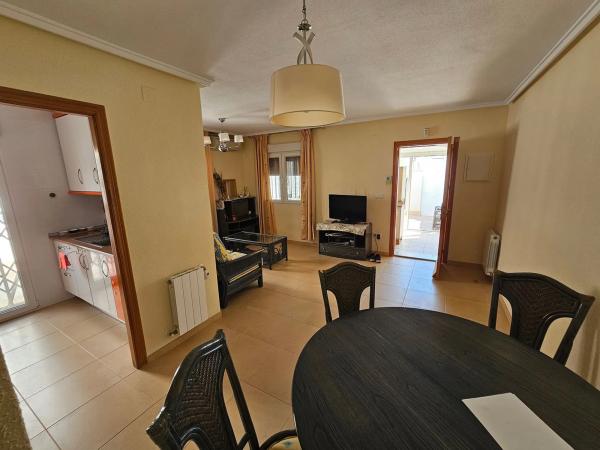 Chalet pareado en calle Pilar Lorengar s/n