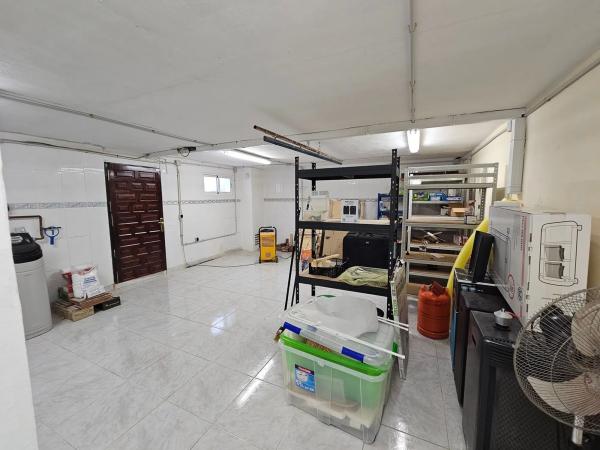 Chalet pareado en calle Pilar Lorengar s/n