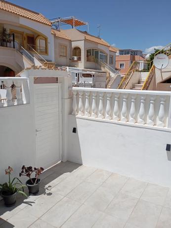 Piso en calle Cesar Rodriguez Mateo, 425