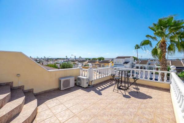 Chalet en calle Ravel s/n