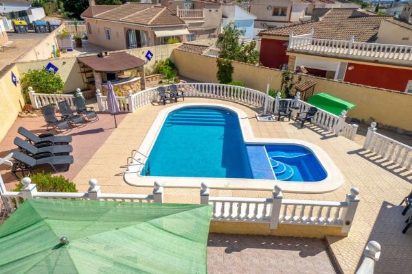 Chalet en calle Ravel s/n