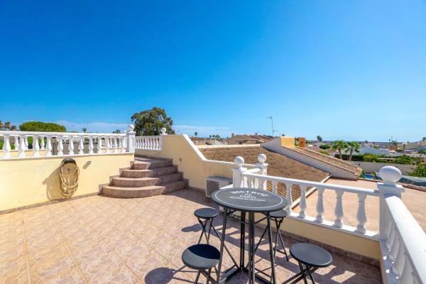 Chalet en calle Ravel s/n