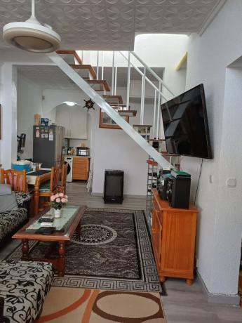 Chalet pareado en calle Saeta, 199