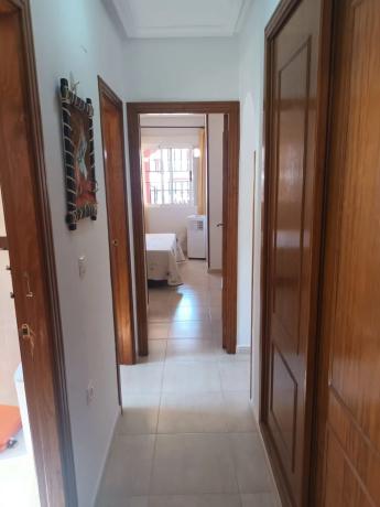 Chalet pareado en calle Laguna