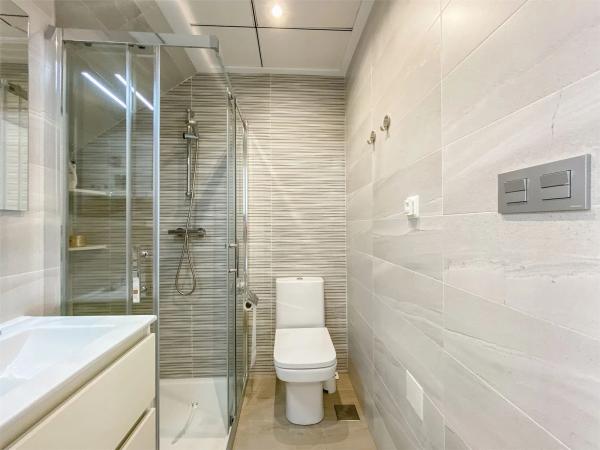 Chalet adosado en avenida Ramón del Valle Inclán - Torreta