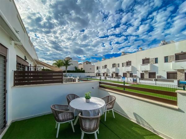 Chalet adosado en avenida Ramón del Valle Inclán - Torreta