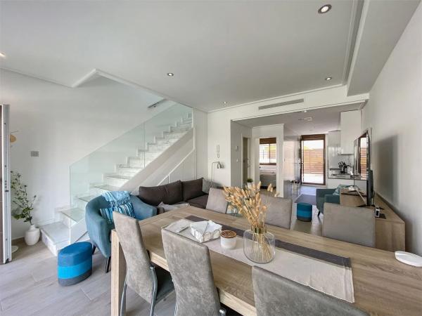 Chalet adosado en avenida Ramón del Valle Inclán - Torreta