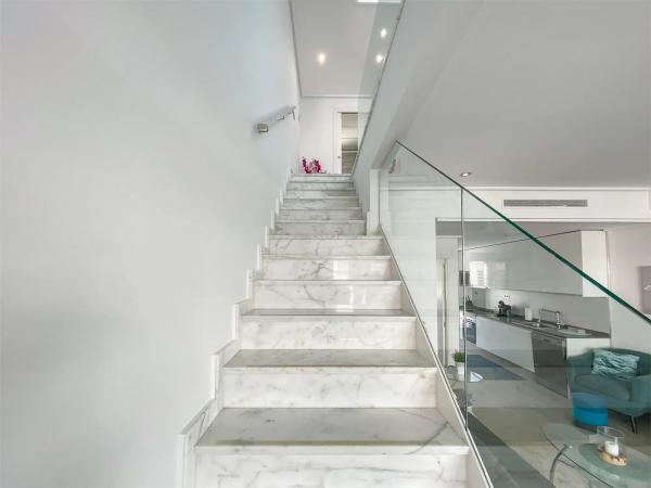 Chalet adosado en avenida Ramón del Valle Inclán - Torreta