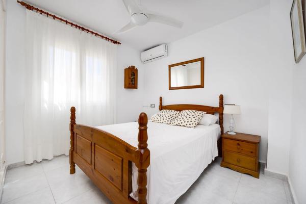 Chalet adosado en calle Antonio Conesa Morales