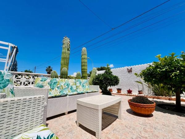 Chalet adosado en calle Mozart, 241