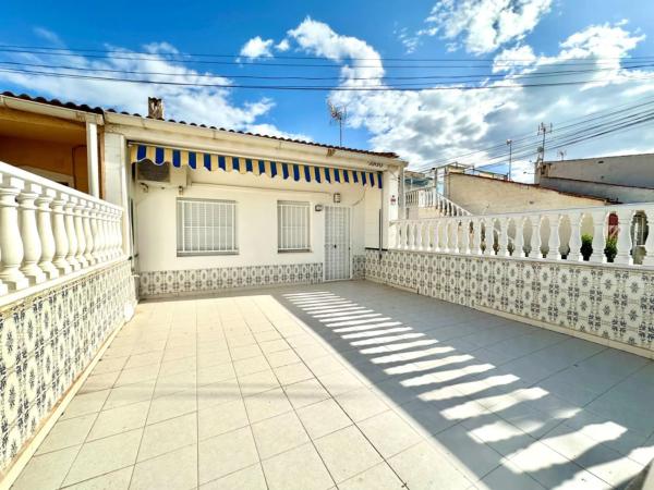 Chalet adosado en Urbanización Torreta II