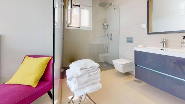 Casa independiente en avenida Ramón del Valle Inclán - Torreta, 8