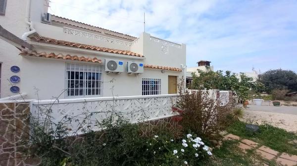 Chalet en Barrio La Siesta - El Salado - Torreta