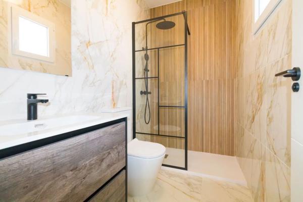 Chalet adosado en puerta Bonita